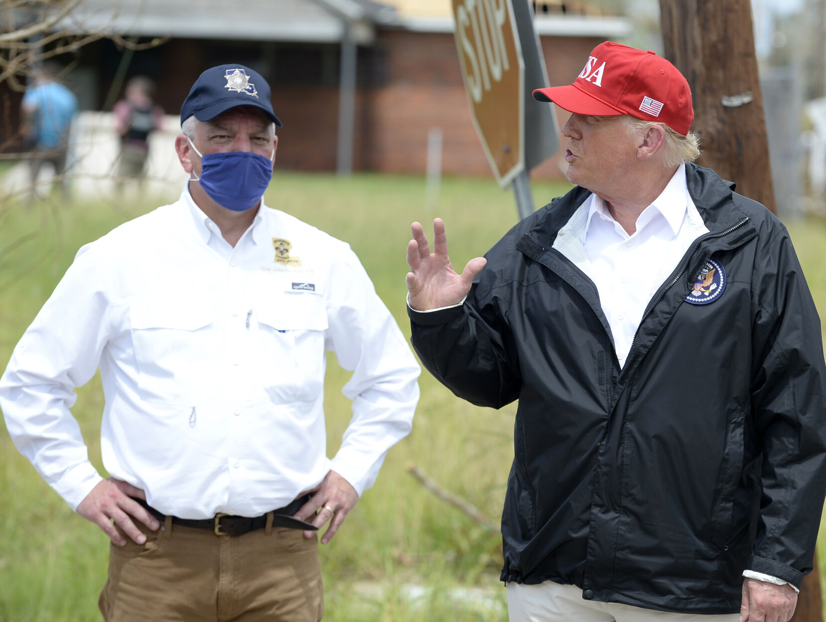 NO.trumpvisit010.083020.jpg